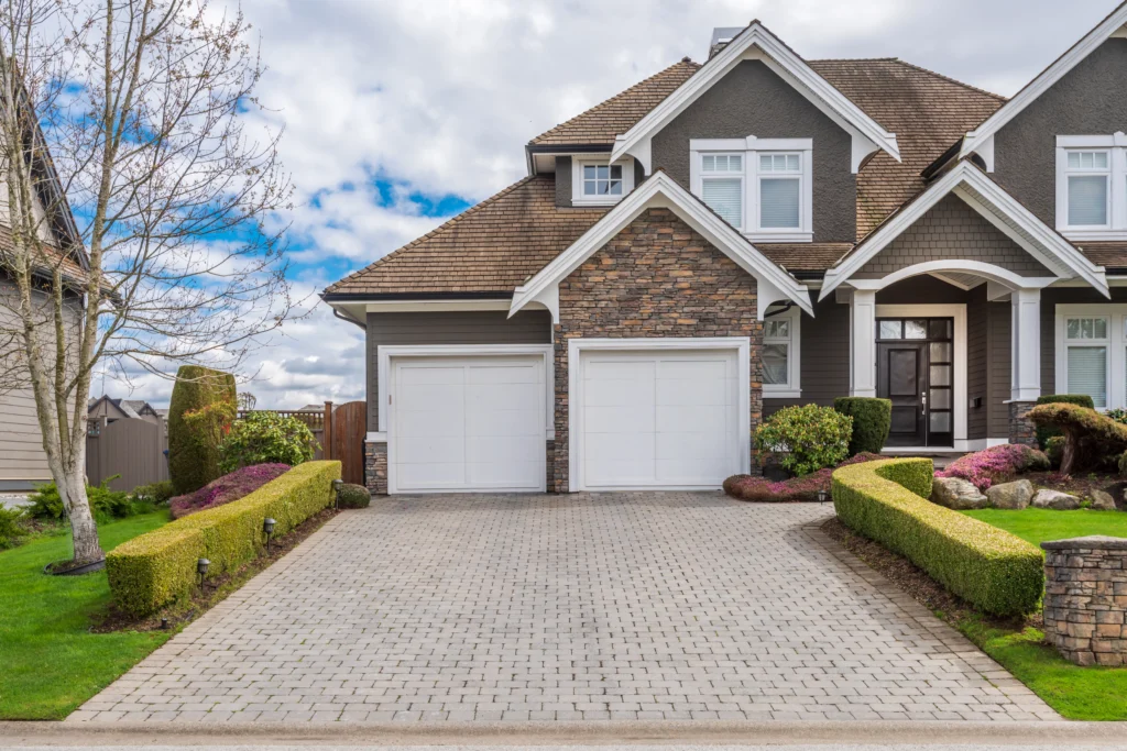 How to Tell What Kind of Siding Is on Your Home
