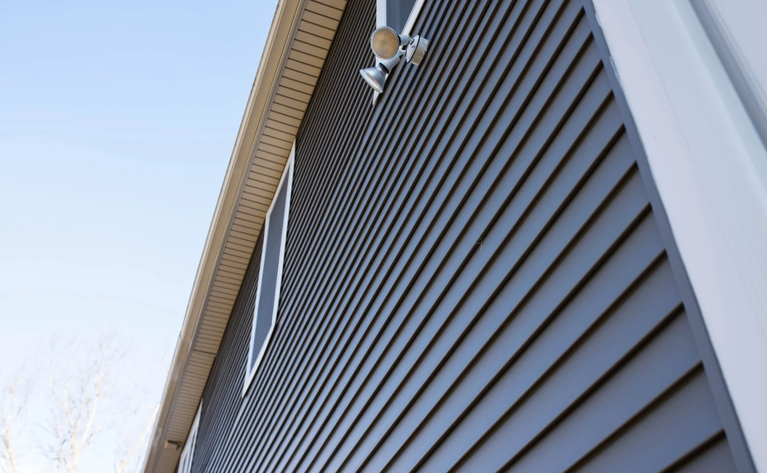 How to Tell What Kind of Siding Is on Your Home